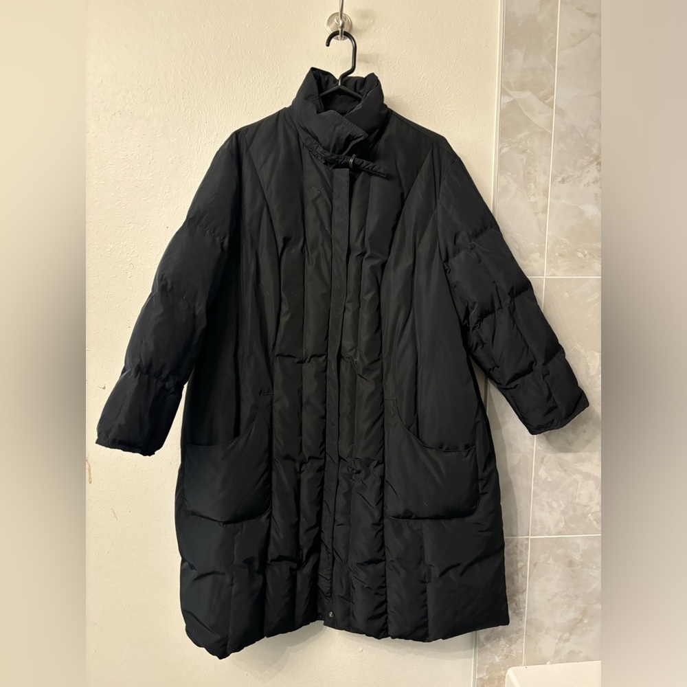 Goose down puffer jacket